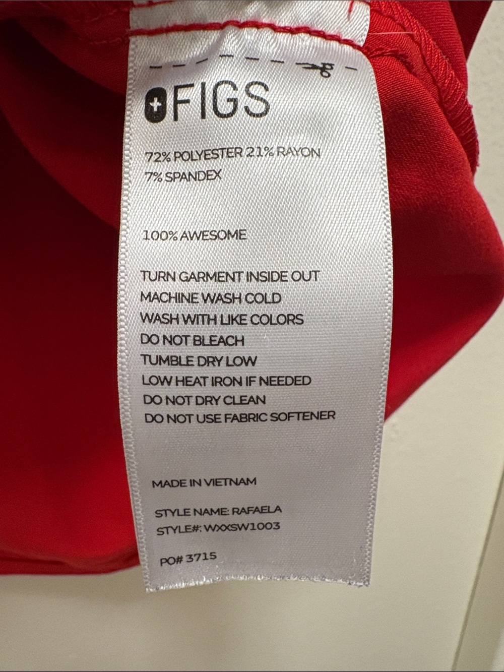 Figs Red Rafaela Oversized Scrub Top - Picture 4 of 6